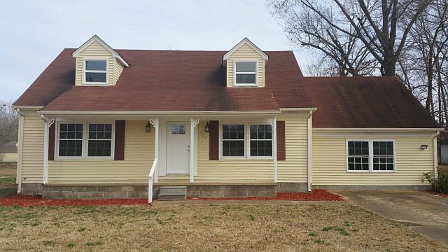 1st image of 301 Circle A Dr