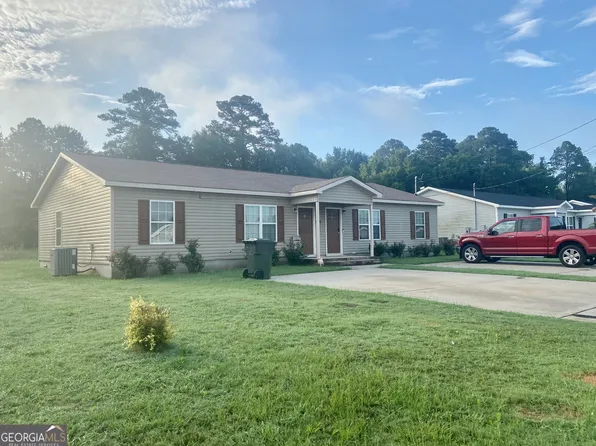 103B Ronald Pride Blvd, Fort Valley, GA 31030