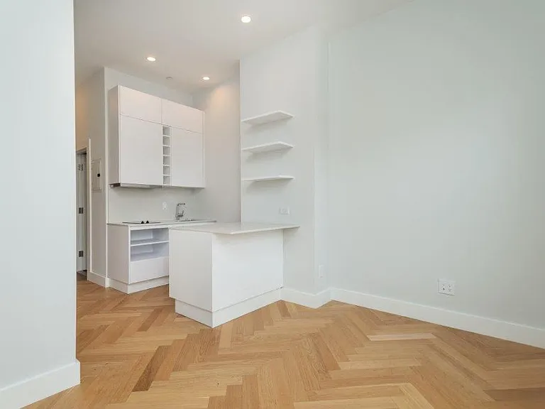 461 Massachusetts Avenue — Photo 77