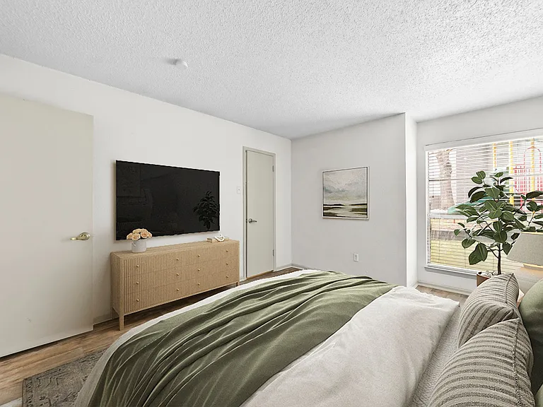 B1 Primary Bedroom w/ Reading Nook