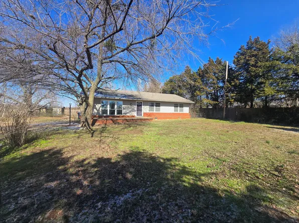 36604 W 45th St, Shawnee, OK 74804