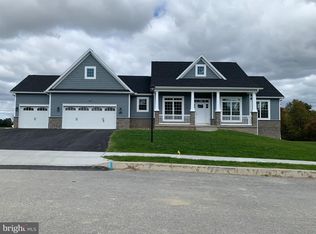 220 Granite Ln #57, Hanover, PA 17331