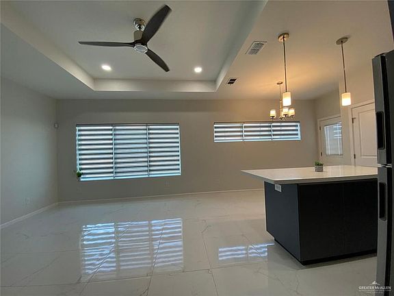 4th image of 1428 E Iris Ave #2