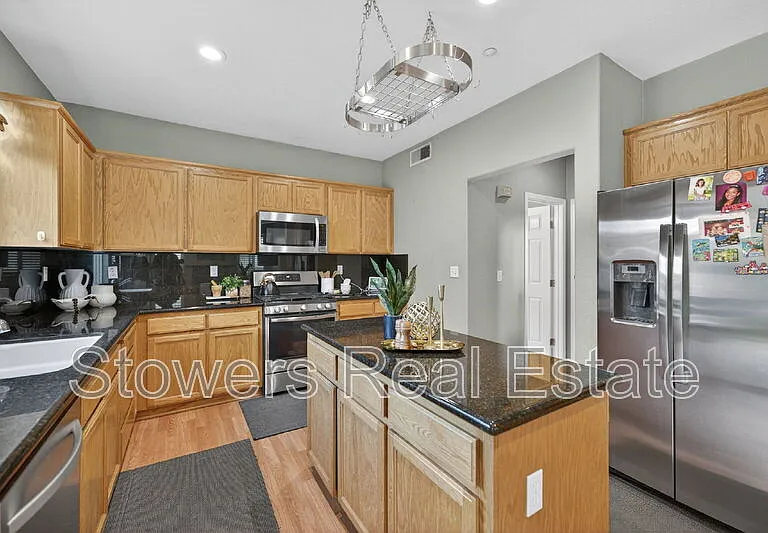 729 Copperfield Ct — Photo 10
