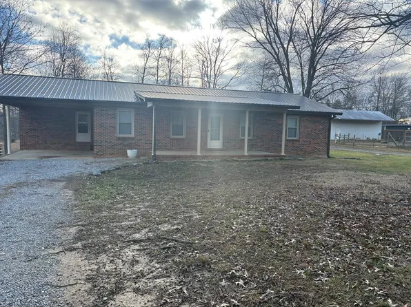3890 S Bunker Hill Rd, Sparta, TN 38506