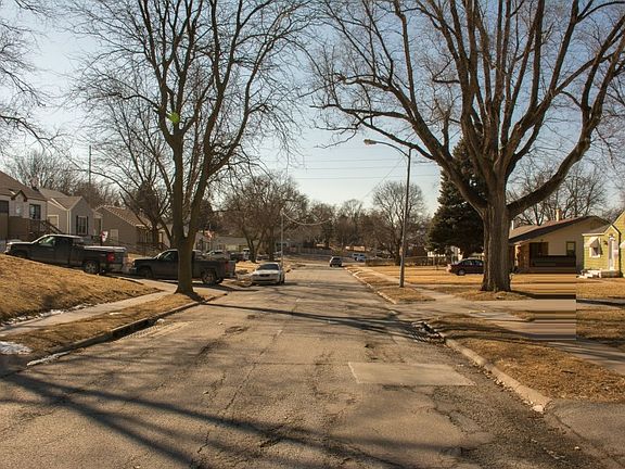 5th image of 6214 S 41st Ave