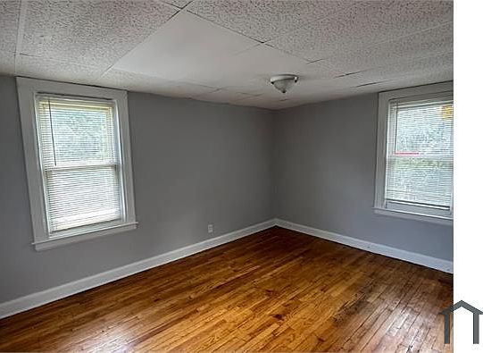 3rd image of 14369 Mark Twain St #B