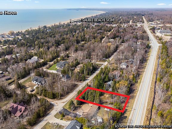 3rd image of 37 Emmerson Ave