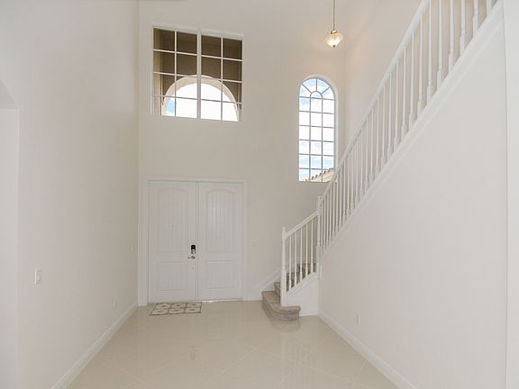 3rd image of 8831 Miralago Way