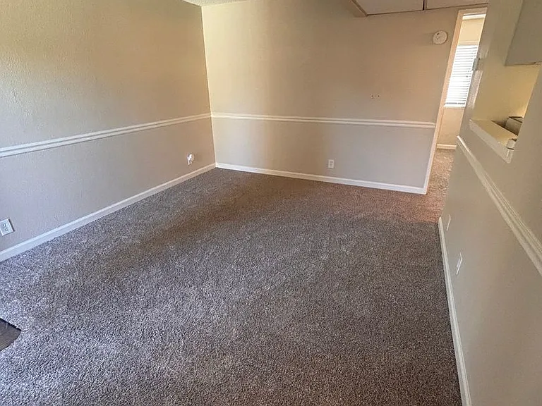 Park Place Apartments, Where Modern Comforts and Charm Meet! — Photo 29