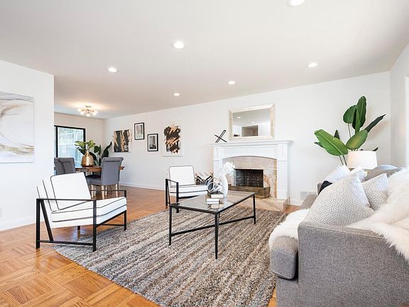 3rd image of 321 Granada Dr