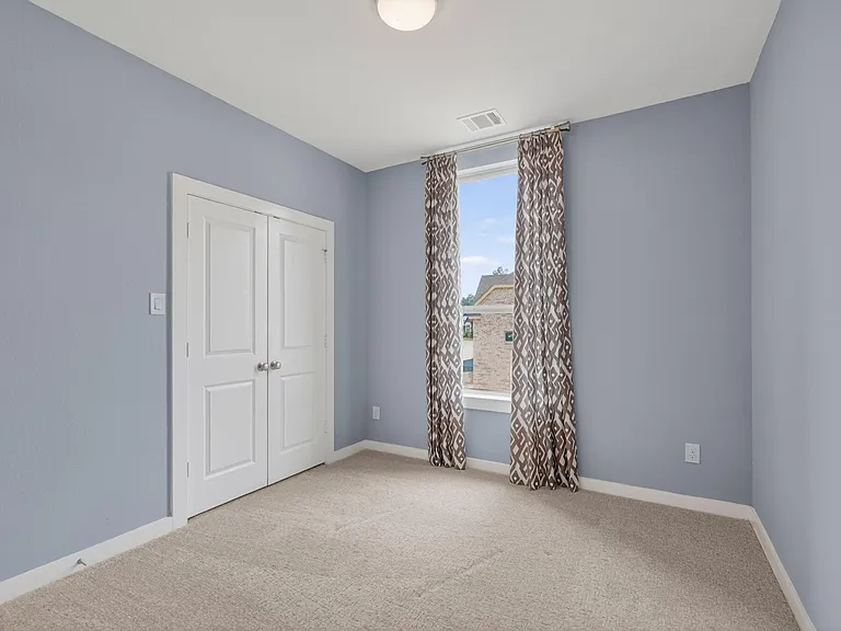 599 Cypress Valley Ave — Photo 36