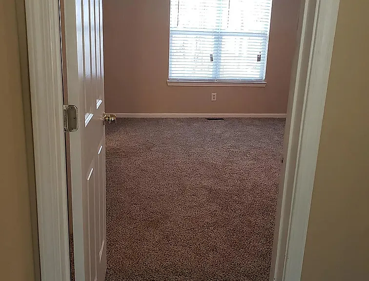 1017 Glen Chase Dr — Photo 8