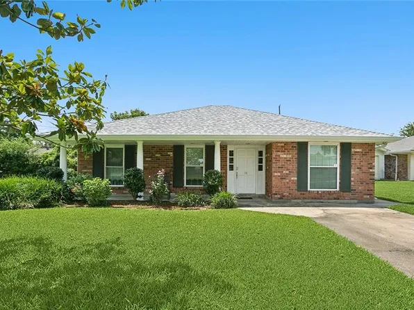 13 Sombrero Ln, Saint Rose, LA 70087