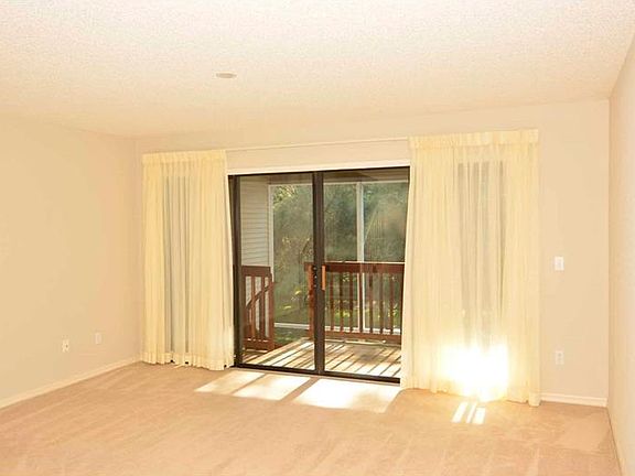 5th image of 9549 Tara Cay Ct #62