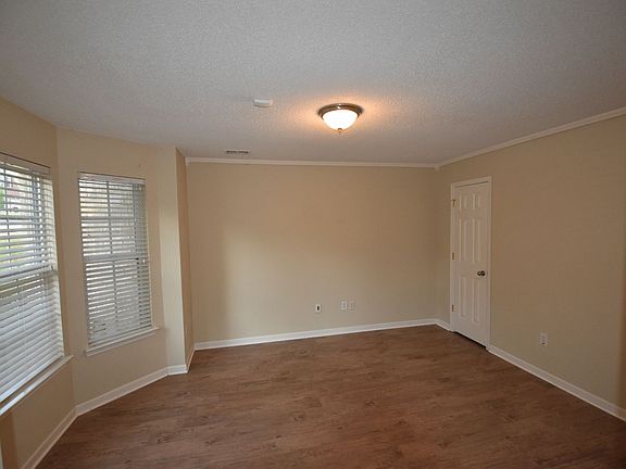2nd image of 700 Walton Dr