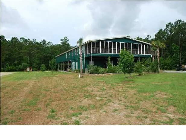 Building Photo - 2003 United Dr