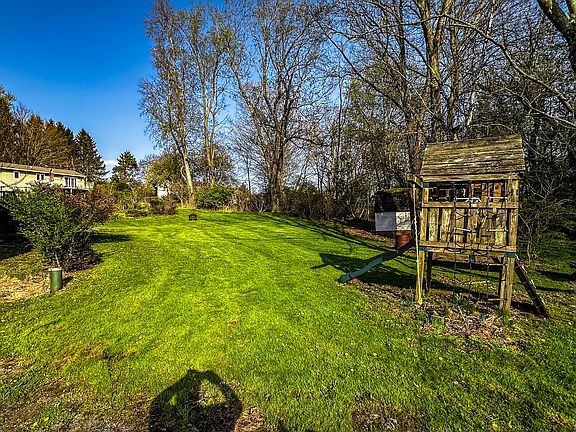 5th image of 20645 Blooming Valley Rd
