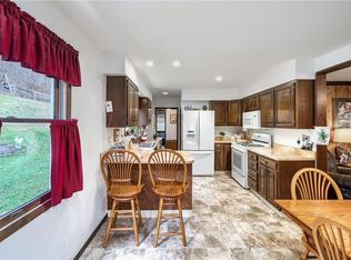 842 Bocktown Rd, Crescent, PA 15046