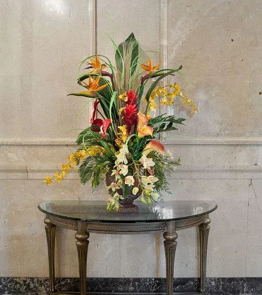 The Regent — Photo 4