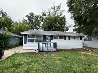327 E Garfield Ave, Decatur, IL 62526