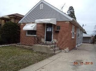 4011 Wesley Ter, Schiller Park, IL 60176