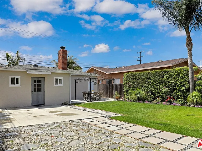 14110 Shoup Ave — Photo 38