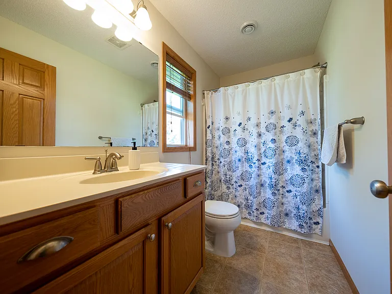 15314 Maryland Ave — Photo 15
