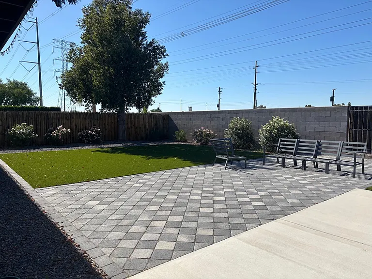 2902 W Straford Dr — Photo 20