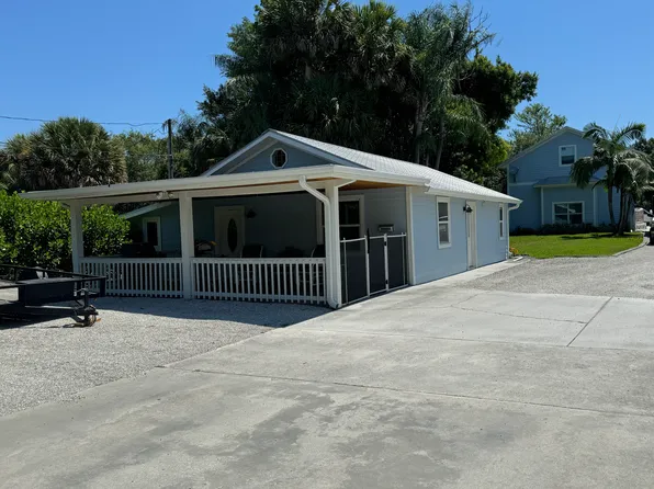 1305 SE Salerno Rd, Stuart, FL 34997