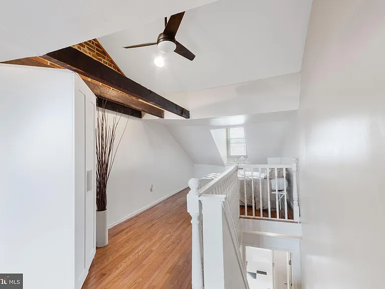 104 N 2nd St #200 — Photo 26