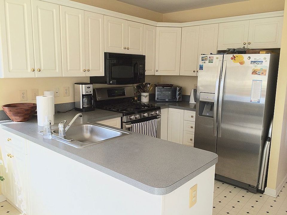 Kitchen - newer photocoming