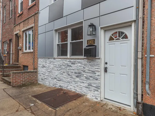 1002 S 8th St, Philadelphia, PA 19147