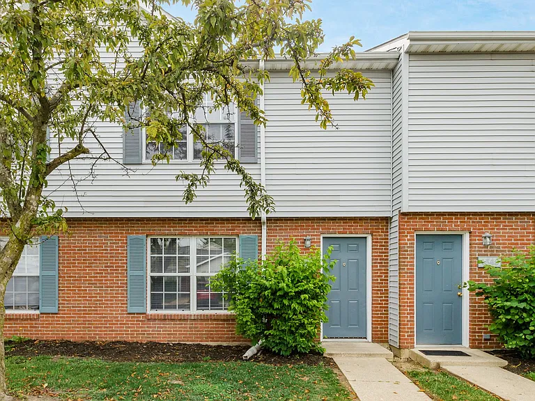 1531 Whispering Willow Ln — Photo 25
