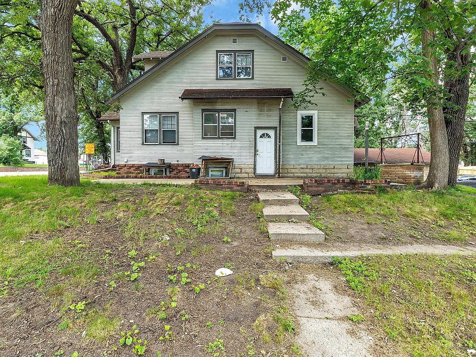 1st image of 1026 9th Ave S