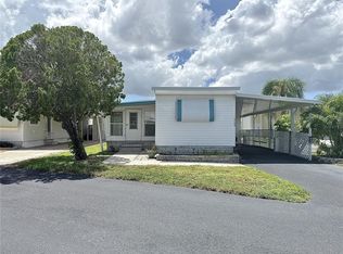 7164 Mount Georgetown Dr NE #553, Saint Petersburg, FL 33702