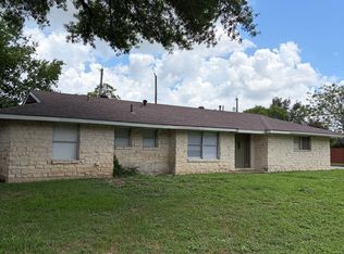 302 E Byrd Blvd, Universal City, TX 78148