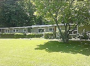 6218 Woodmoor Dr, Burton, MI