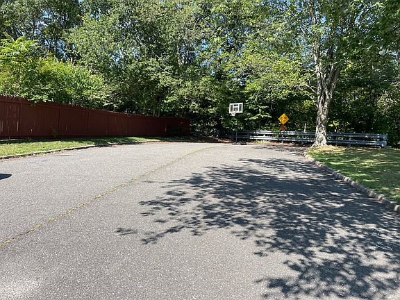 5th image of 1 Campus Ln