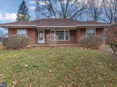 8 Forge Rd, Camp Hill, PA, 17011