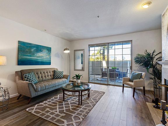 4th image of 362 Treasure Island Dr