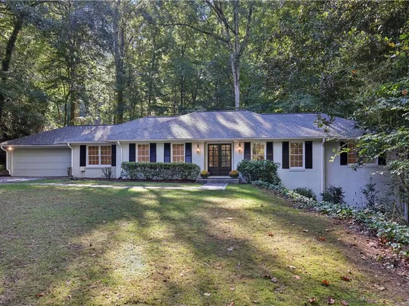 4601 Club Cir NE, Atlanta, GA 30319