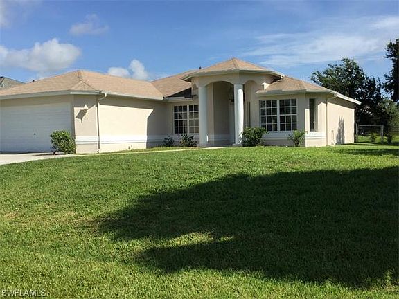 3rd image of 1319 SW 35th Ter