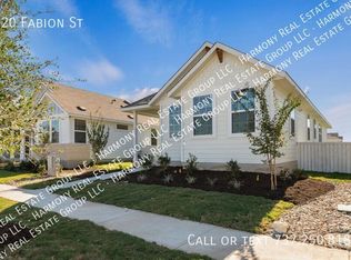 220 Fabion St, Kyle, TX 78640