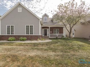 3203 Rivers Edge Dr, Perrysburg, OH 43551