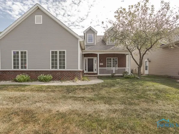 3203 Rivers Edge Dr, Perrysburg, OH 43551