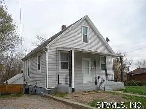 501 Lampert St photo 1