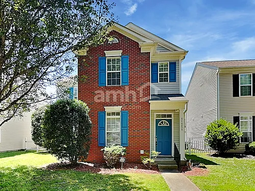 11251 Heritage Green Dr Photo 1