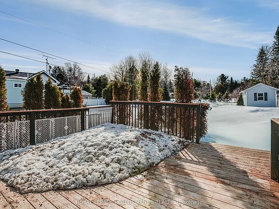 5th image of 2082 Sandy Hill Rd