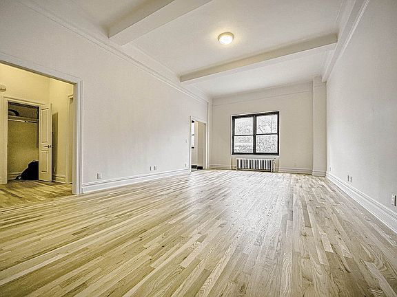 3rd image of 166 2nd Ave APT 2A